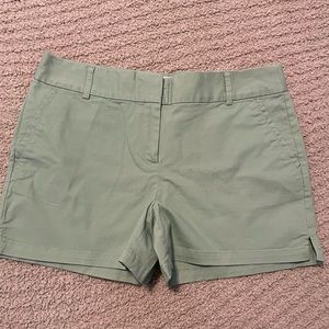 LOFT Riviera Shorts Green New 10